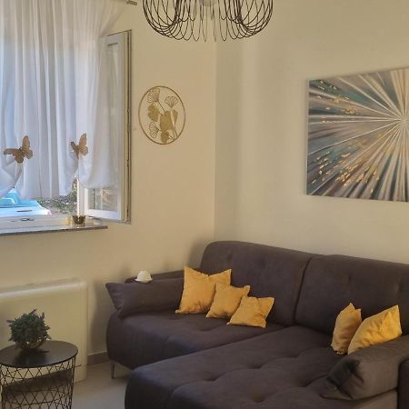 סנג' Apartman Duje מראה חיצוני תמונה