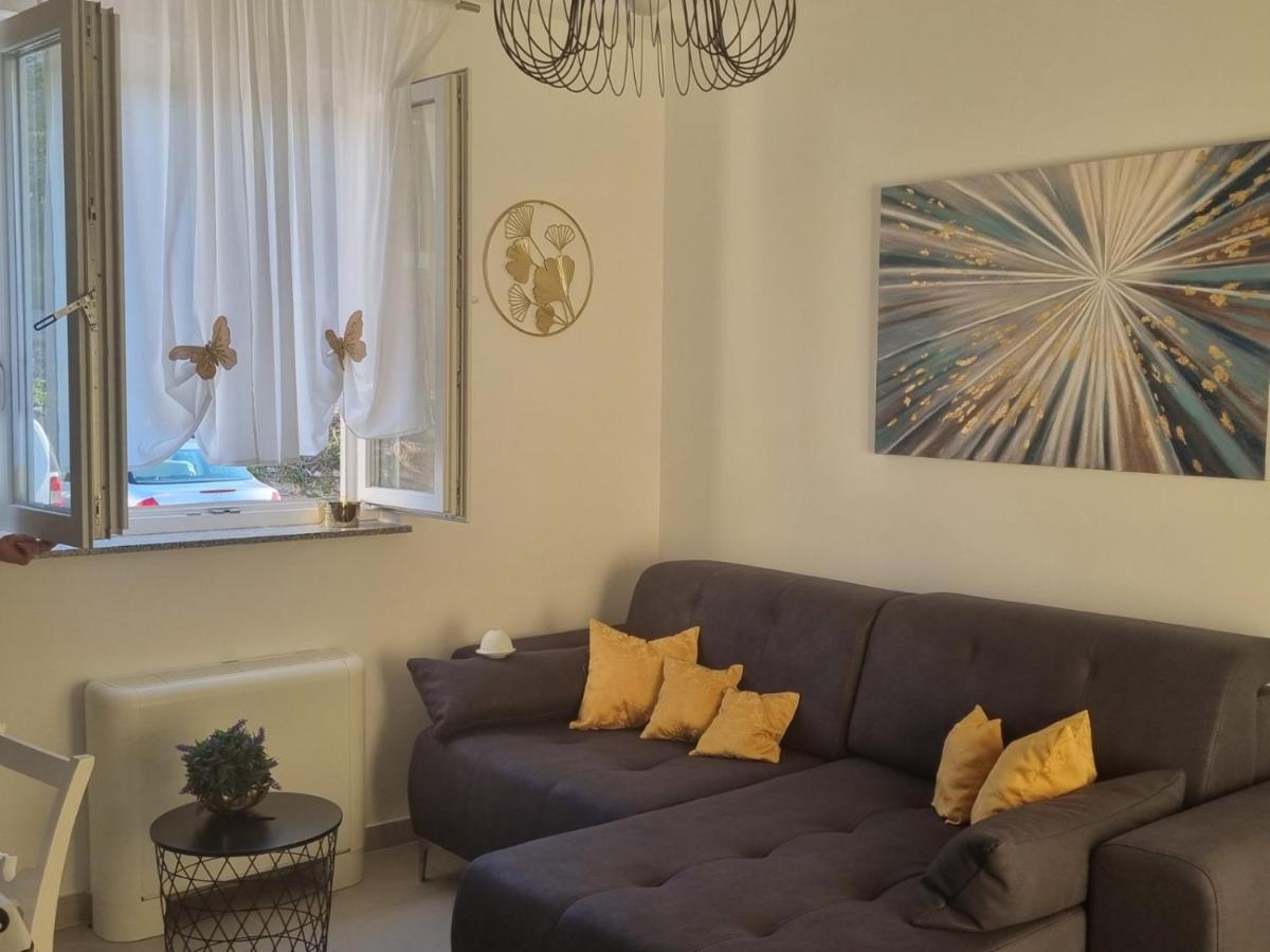 סנג' Apartman Duje מראה חיצוני תמונה